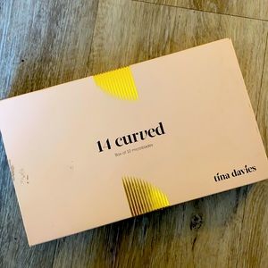 Tina Davies 14 Curved Microblades